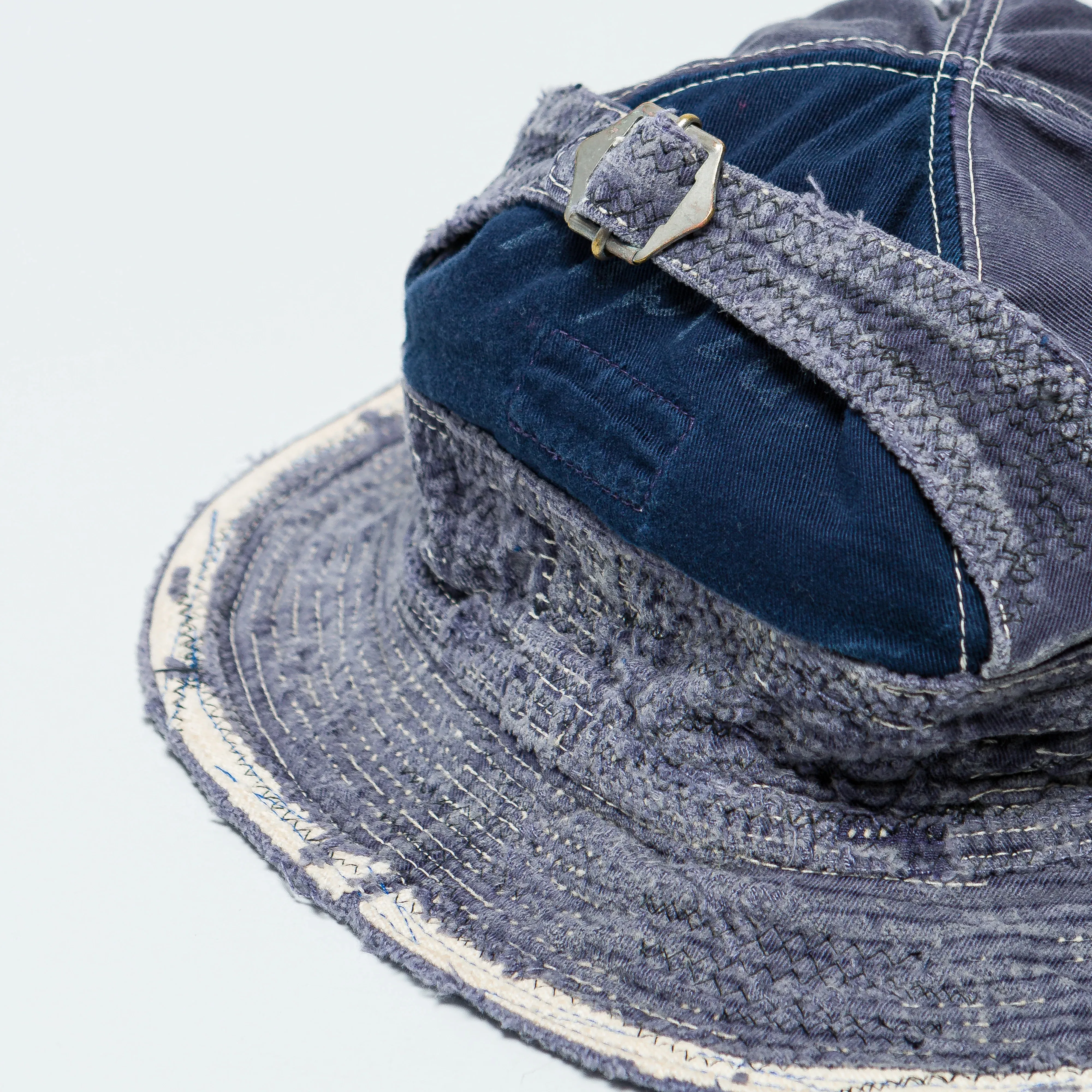 Chinos Remastered Version of The Old Man and the Sea Hat in Navy