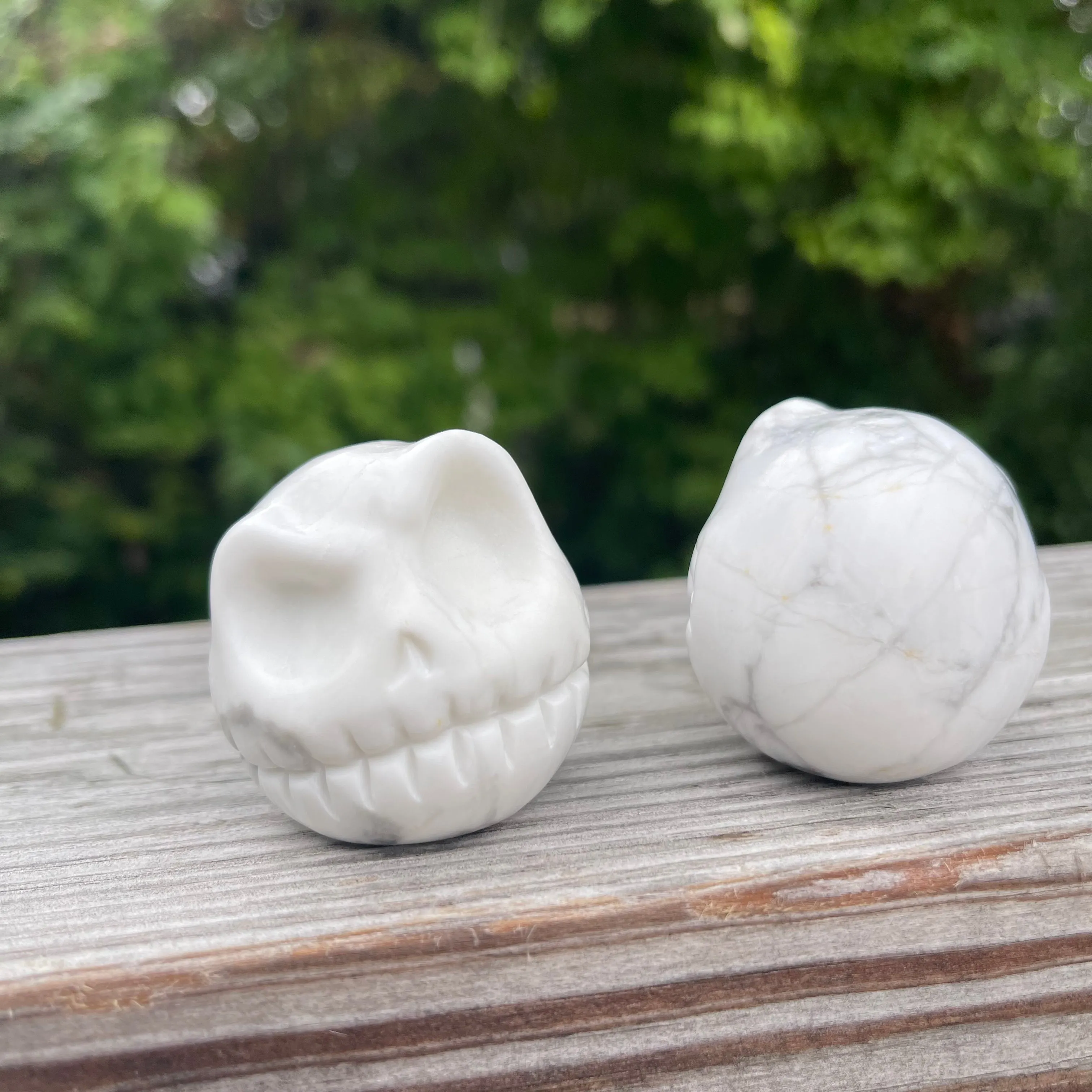 Howlite Jack Skull Head