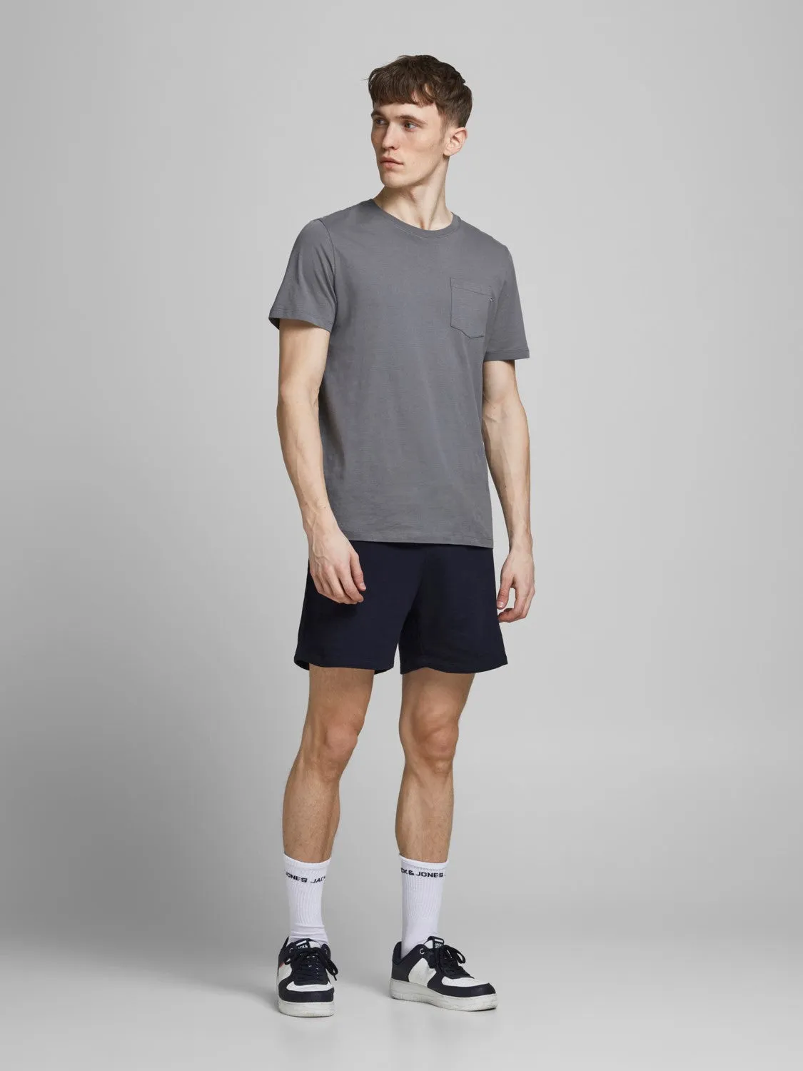 Jack & Jones Mens JJIShark Casual Sweat Jogger Shorts - Comfortable Lightweight Athletic Bottoms for Summer Wear