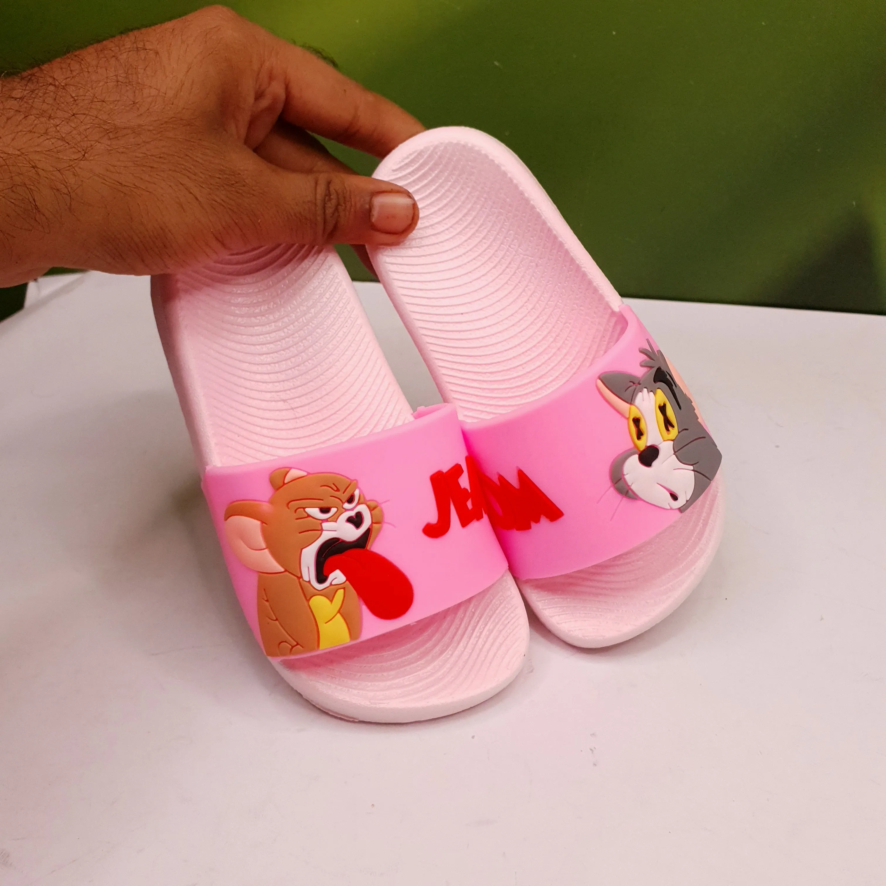 Tom & Jerry Slides