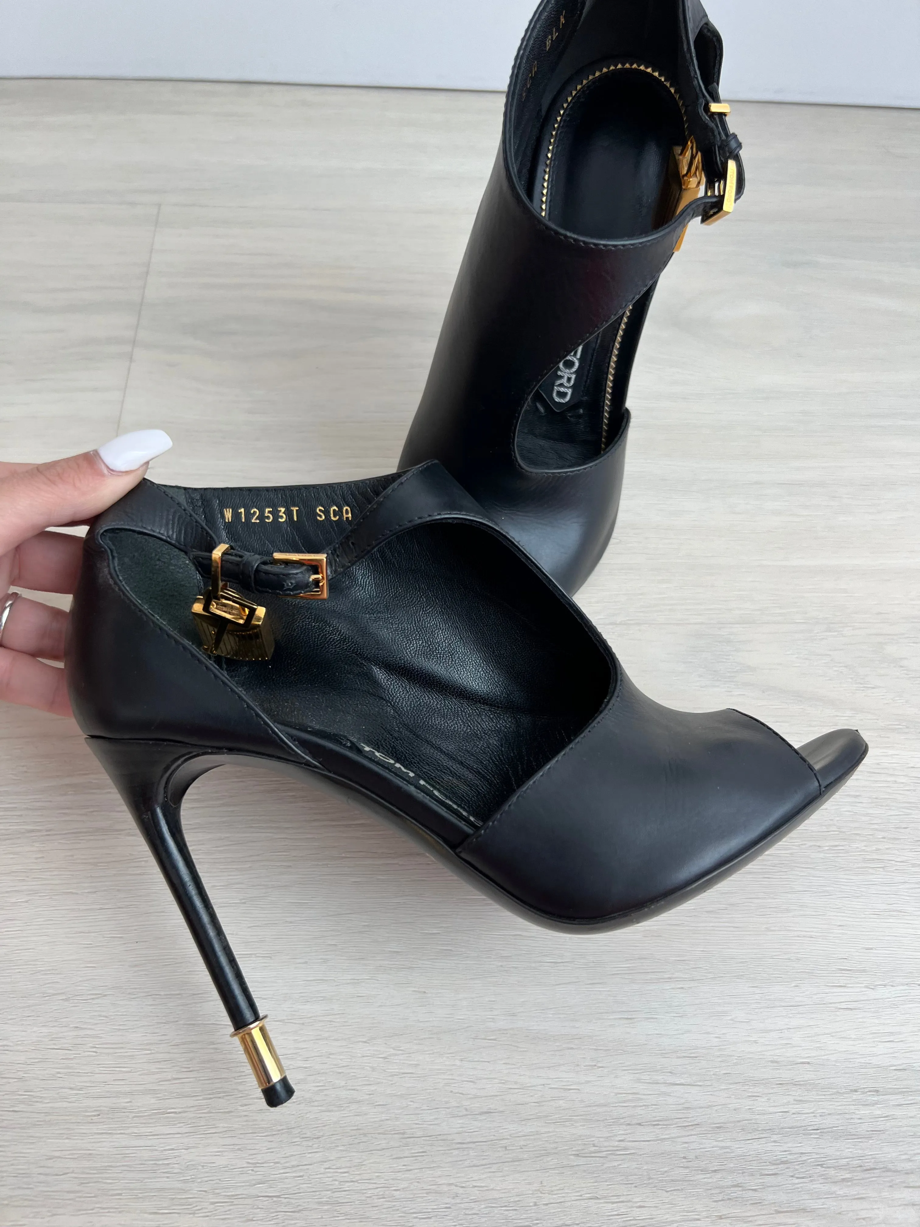 Tom Ford Padlock Heels