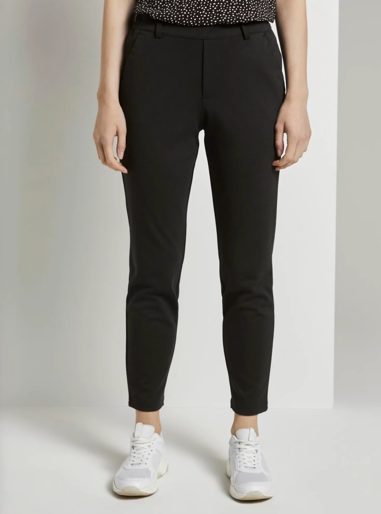 Tom Tailor Relaxed-fit Trousers in Black