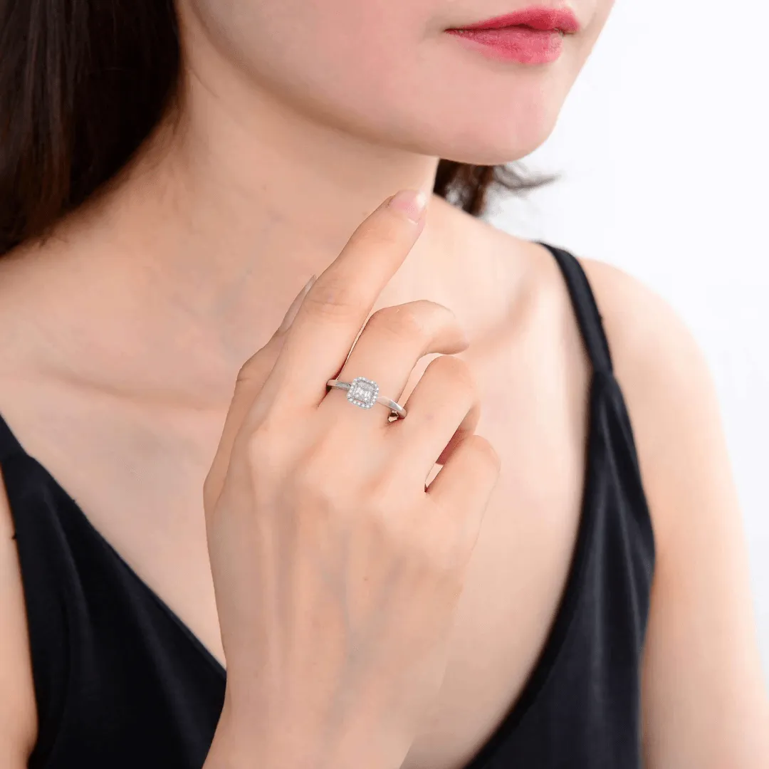 White Topaz Baguette Fashion Ring